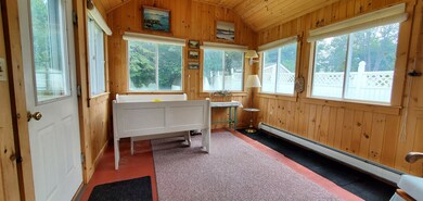 19 Union St, Saint Johnsbury, VT 05819 - photo 5