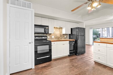 12900 Walden Rd unit 513E, Montgomery, TX 77356 - photo 4