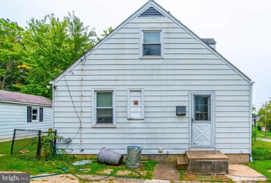 8717 Jenifer Rd, Parkville, MD 21234 - photo 3