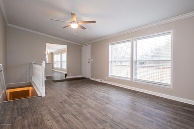 7900 Sherry Lynn Ct, Louisville, KY 40228 - photo 2