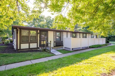 3151 Birchway Dr unit 3151, Cincinnati, OH 45251 - photo 3