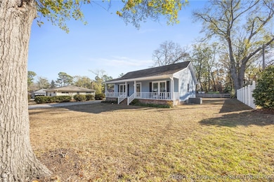 312 E Donaldson Ave, Raeford, NC 28376 - photo 3