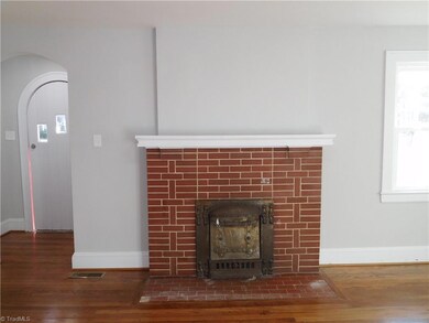 BEAUTIFUL DECORATIVE FIREPLACE. SOLD AS IS.