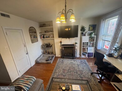 1943 Waverly St, Philadelphia, PA 19146 - photo 6