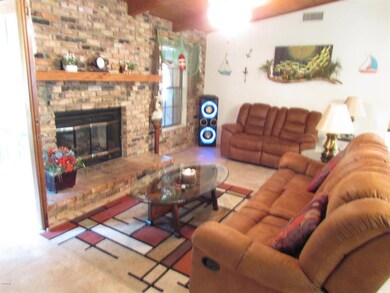 8220 SW 209th Ct Rd, Dunnellon, FL 34431 - photo 6