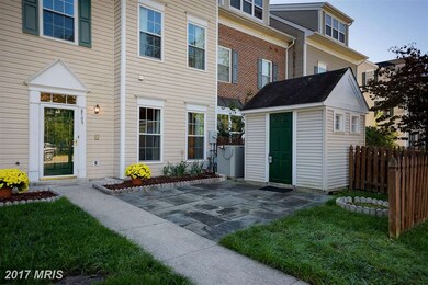 8705 Morning Breeze Ct, Odenton, MD 21113 - photo 2