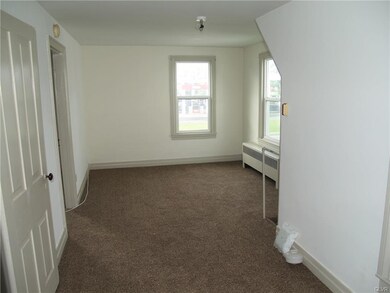 4869 Hamilton Blvd, Wescosville, PA 18106 - photo 6