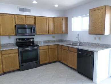 7138 E Arcadia Cir, Mesa, AZ 85208 - photo 6