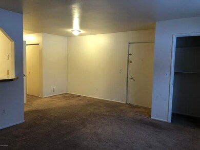 2526 W 27th Ave unit 6, Anchorage, AK 99517 - photo 4