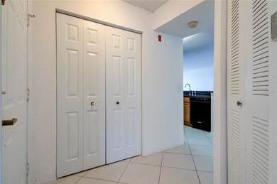 2400 Feather Sound Dr unit 927, Clearwater, FL 33762 - photo 2