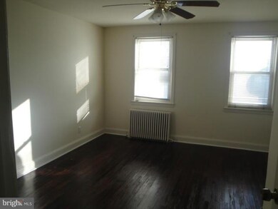 3808 Flowerton Rd, Baltimore, MD 21229 - photo 2