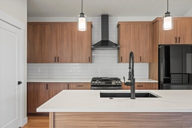 1570 E Maddies Cove, Ogden, UT 84404 - photo 4