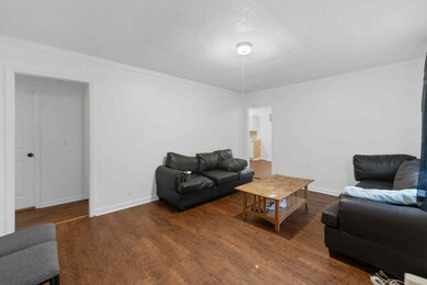 1554 Cherry Tree Dr, Clarksville, TN 37042 - photo 4