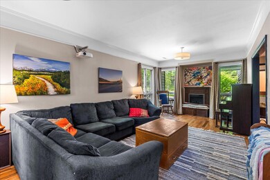 04-612 Carolina Ave-3