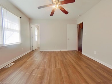 1629 Beaucrest Ave, High Point, NC 27265 - photo 3