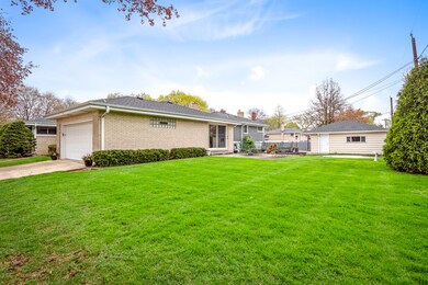 133 E Adams St, Elmhurst, IL 60126 - photo 4