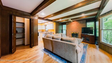 3710WHiawatha06