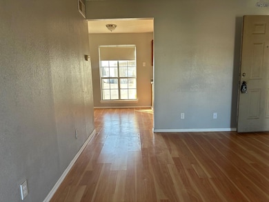 4110 Faith Rd unit Apartment 19, Wichita Falls, TX 76308 - photo 4