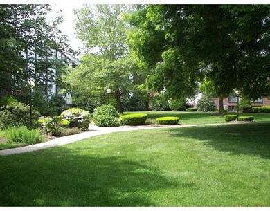 127 King St unit 205, Franklin, MA 02038 - photo 2