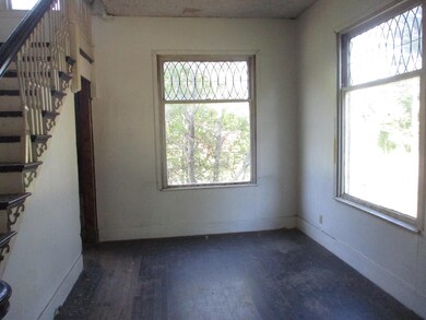 106 Pleasant St, Mechanic Falls, ME 04256 - photo 3