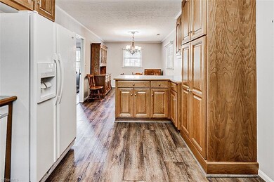 2333 Lambert Dr, Asheboro, NC 27205 - photo 7