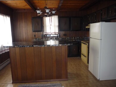 348 Mockingbird Ct, Pocono Mountain Lake Estates, PA 18324 - photo 6