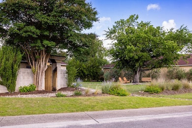 2729 Indian Wells Dr, Kerrville, TX 78028 - photo 2