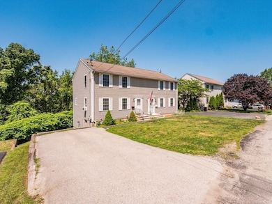 90B Loxwood St unit B, Worcester, MA 01604 - photo 3