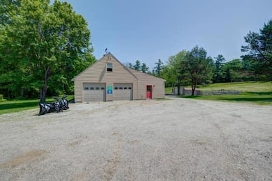 large-01974305-fcdb-7249-b086-78ecf061b4