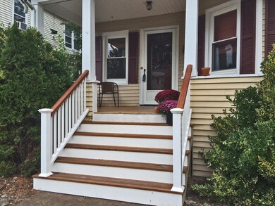 00 107 Division porch detail