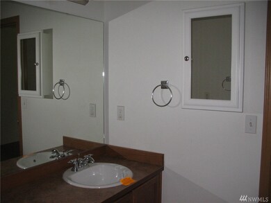 unlisted-address, Orting, WA 98360 - photo 7