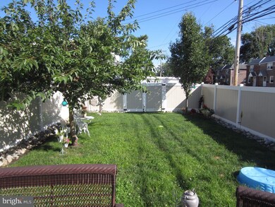 1026 Bartram Ave, Darby, PA 19023 - photo 6