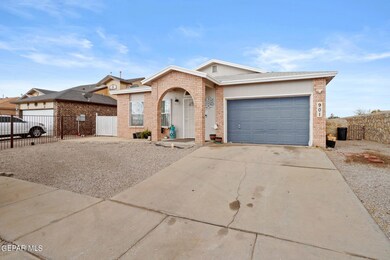 901 Brezo St, El Paso, TX 79928 - photo 3
