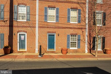 35 E Mccaulley Ct, Wilmington, DE 19801 - photo 2