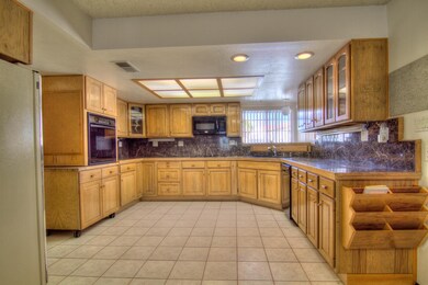 76 Ochre Rd SE-Kitchen 2-Professional