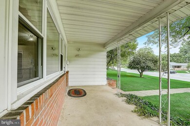 114 E Timonium Rd, Lutherville Timonium, MD 21093 - photo 5