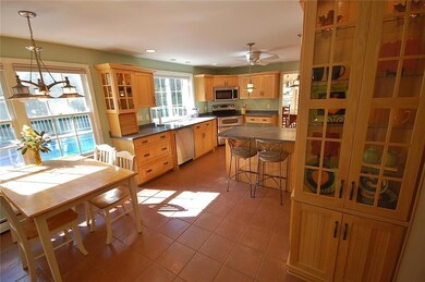 380 W Main St, Yarmouth, ME 04096 - photo 6