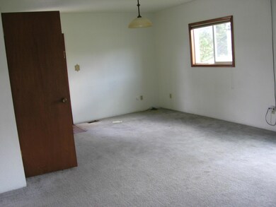 216 N Bernard St, Chewelah, WA 99109 - photo 4