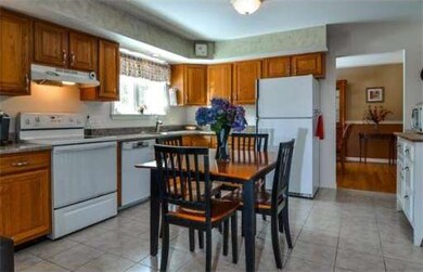 57 Howard St, Milford, MA 01757 - photo 5