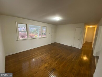 10164 Pennsylvania Ave, Ruther Glen, VA 22546 - photo 4