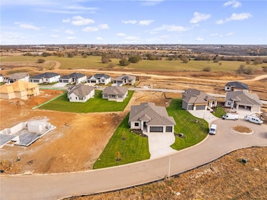 11263 S Gleason Rd, Olathe, KS 66061 - photo 3