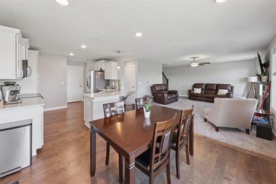 2301 NW Beechwood St, Ankeny, IA 50023 - photo 5