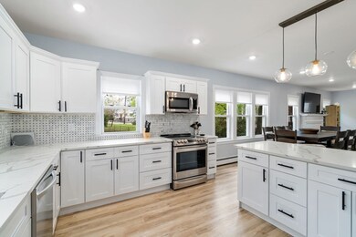 33-35 Worcester Ln unit 33, Waltham, MA 02451 - photo 3