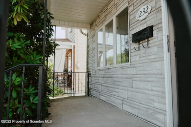 1232 Frieda St, Scranton, PA 18519 - photo 4