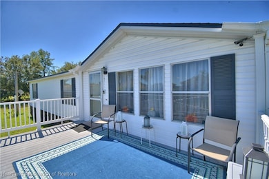 1030 W Frostproof Rd, Frostproof, FL 33843 - photo 3