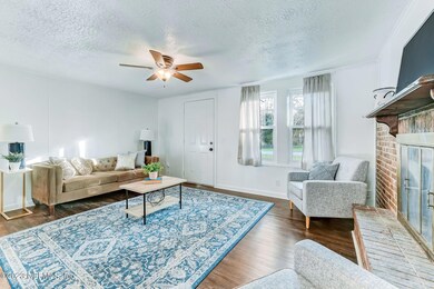 2825 Carleon Rd, Jacksonville, FL 32218 - photo 5