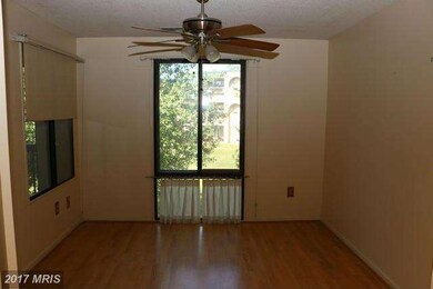 1016 Brinker Dr unit 202, Hagerstown, MD 21740 - photo 4