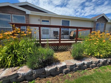 624 Dufur Ave, Maupin, OR 97037 - photo 7