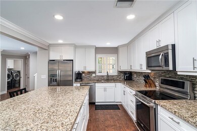 6628 Ilex Cir, Naples, FL 34109 - photo 4