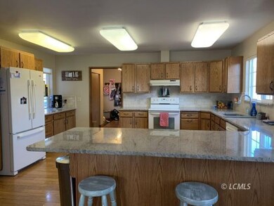 100 Pioneer Place, Lakeview, OR 97630 - photo 2
